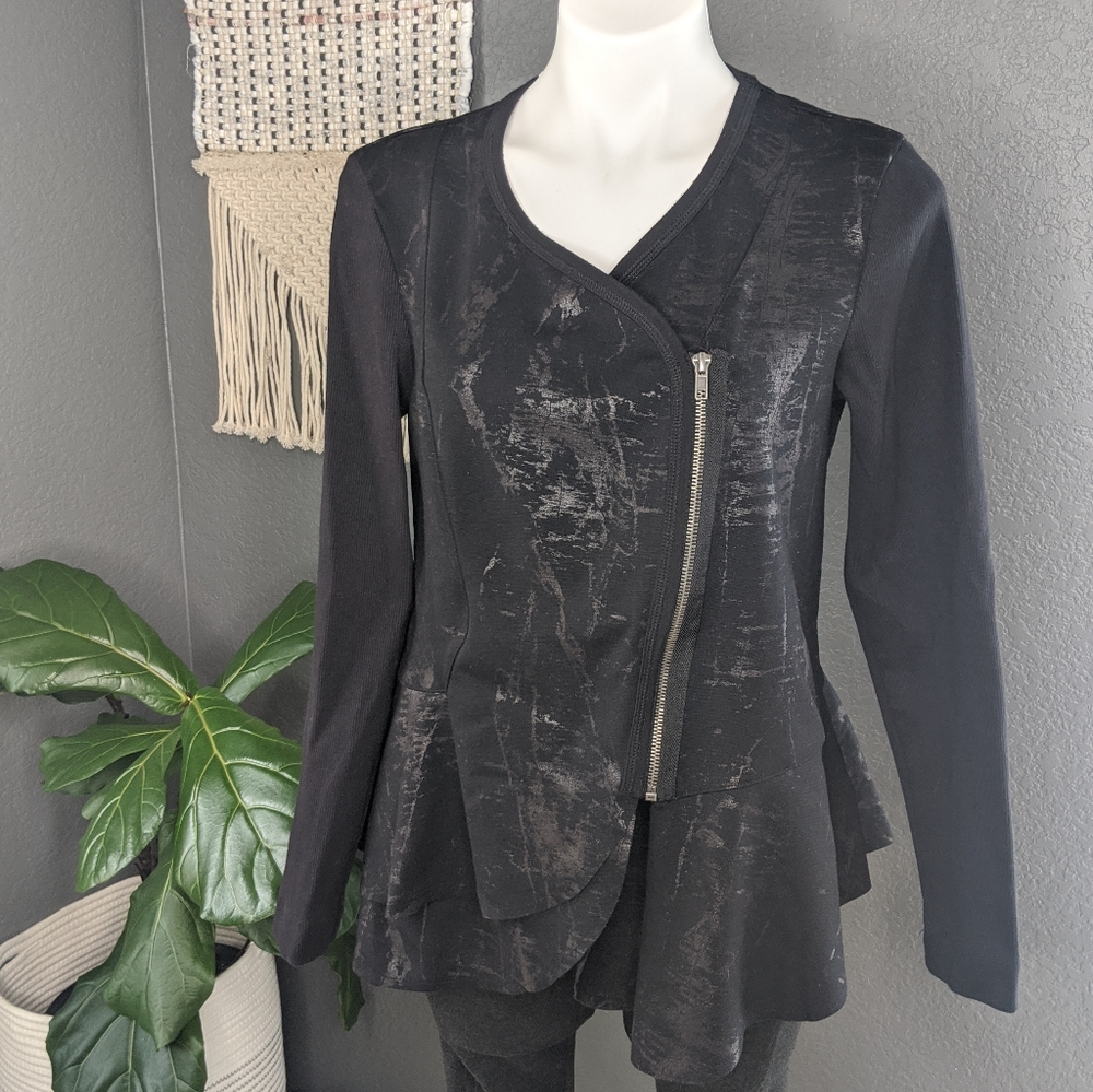 Simply Vera Vera Wang Black Zip Up Light Jacket